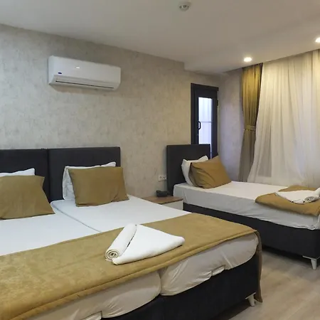 Отель Clove Silvana *